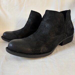 Born Kerri Western Style Ankle Bootie in Black Distressed Suede Size 8.5M